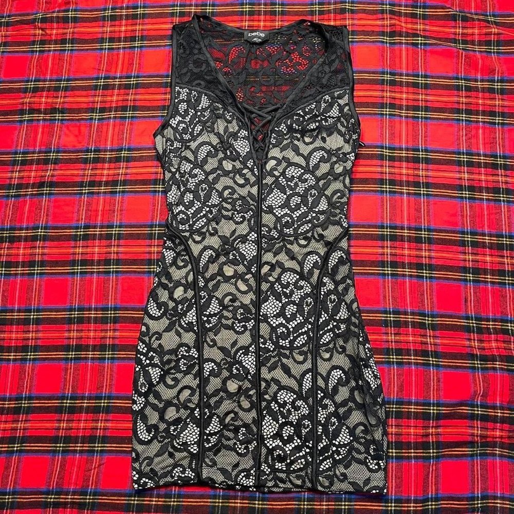 bebe black lace bodycon sleeveless side zip party dress sz small